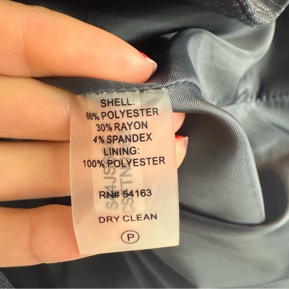 NWT Calvin Klein Women Gray striped 3 button Carrier Blazer Size: 10 - Picture 11 of 16